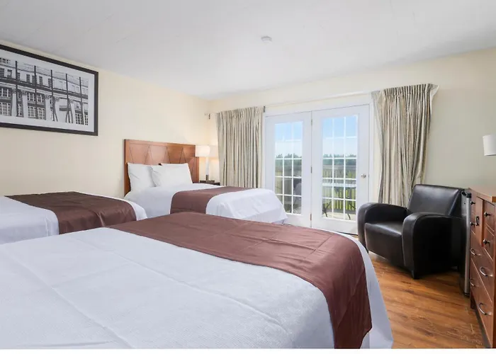Coach House Inn