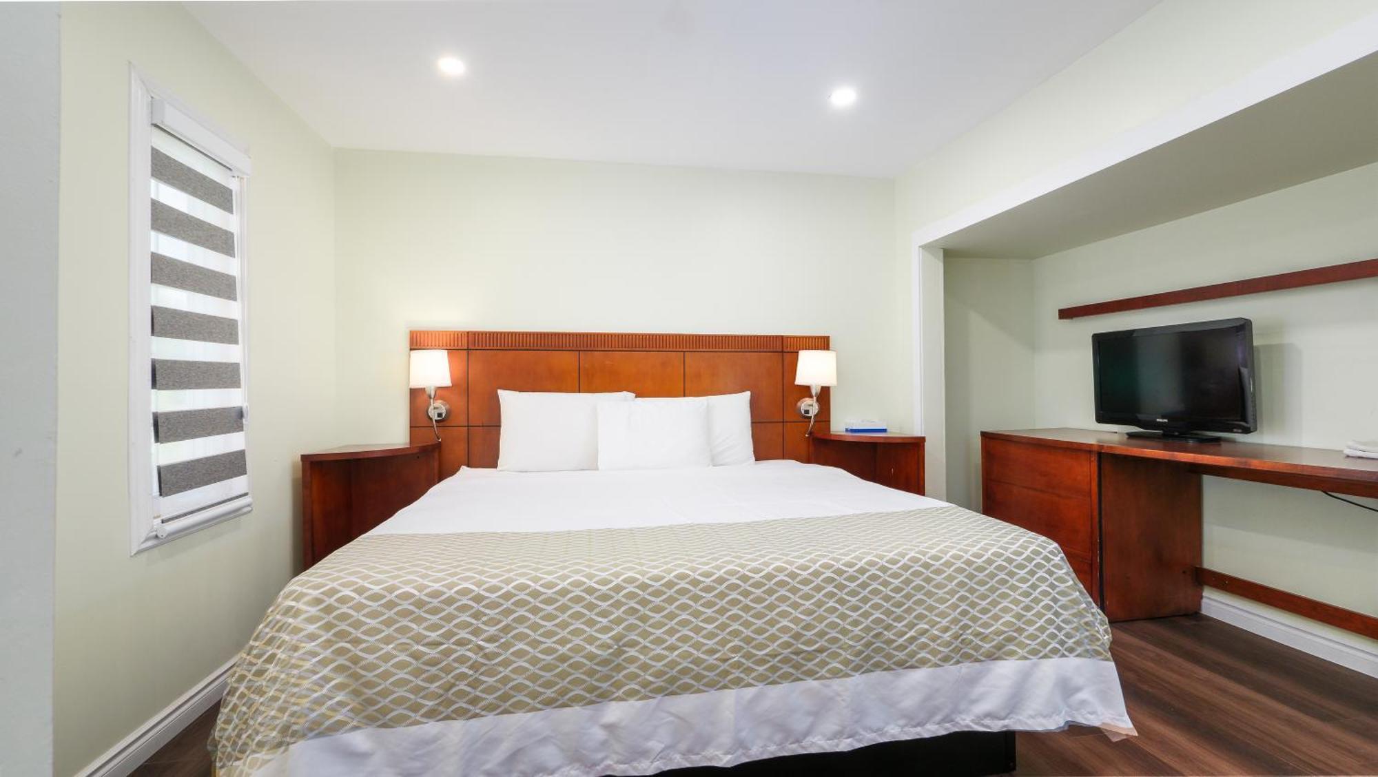 Hotel Coach House 3*