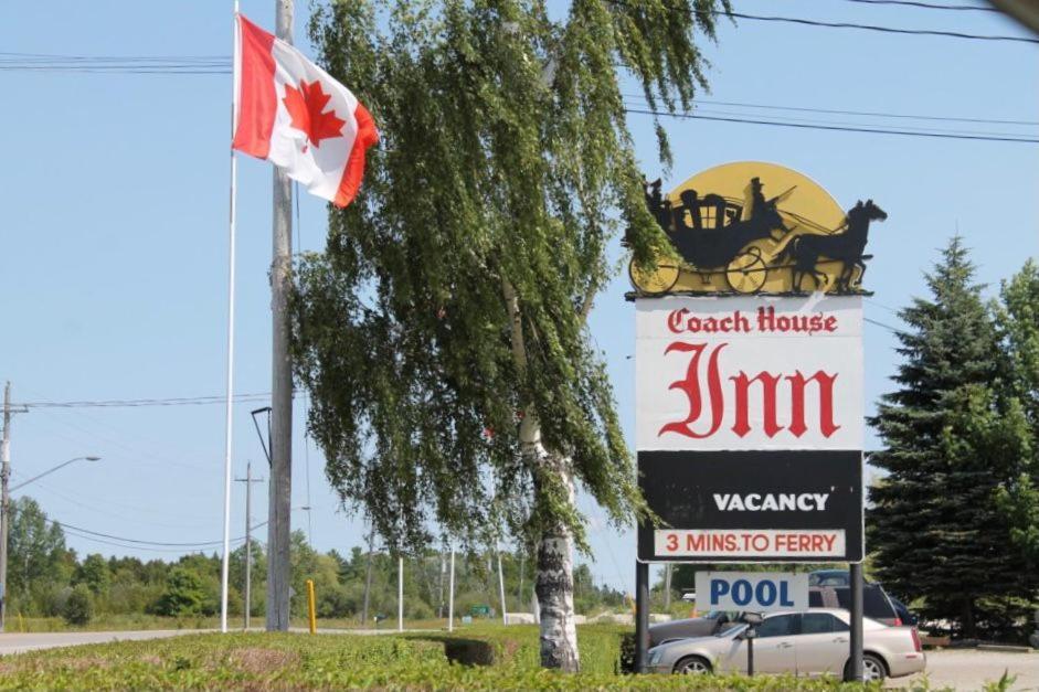 Coach House Hotel 3*